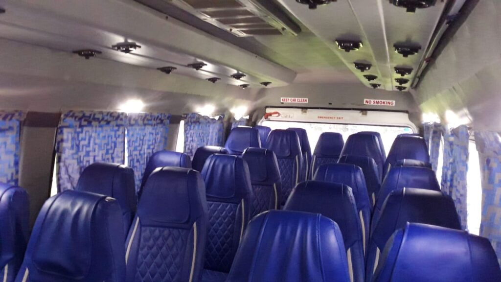 Hire Tempo Traveller in Kolkata