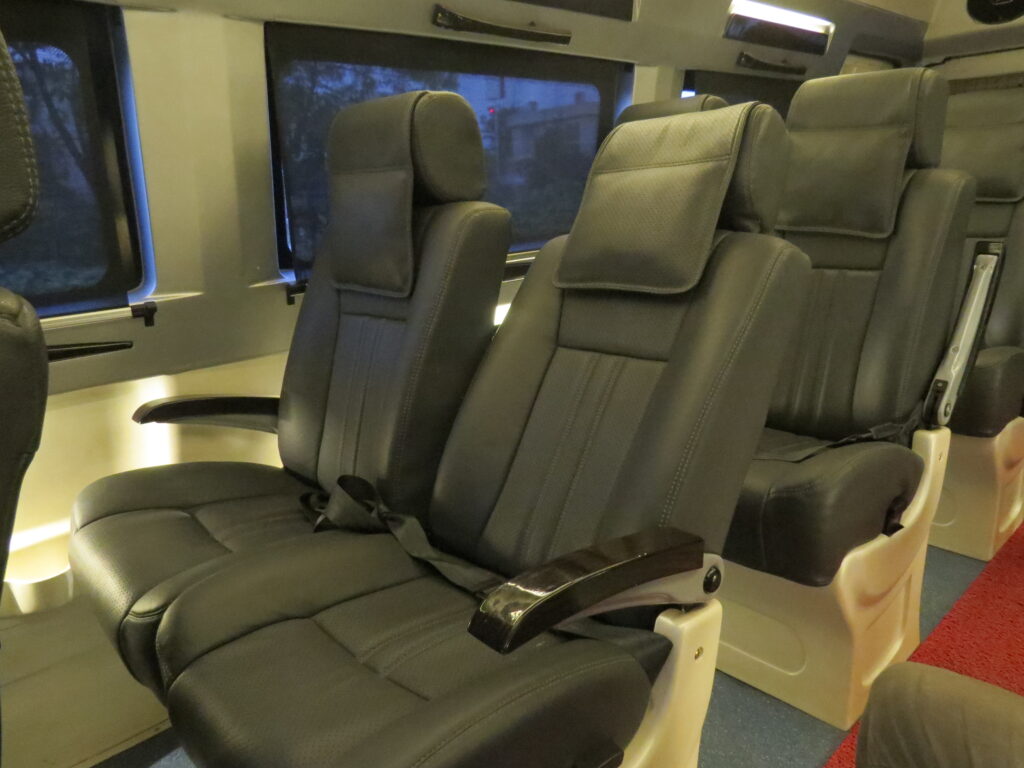 Maharaja Traveller Seats